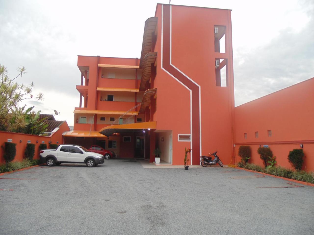 Jovilá Hotel *